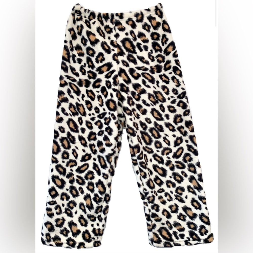 NWOT Made with Love and Kisses Cheetah Plush Pajama Pants Girls Size 6/6x